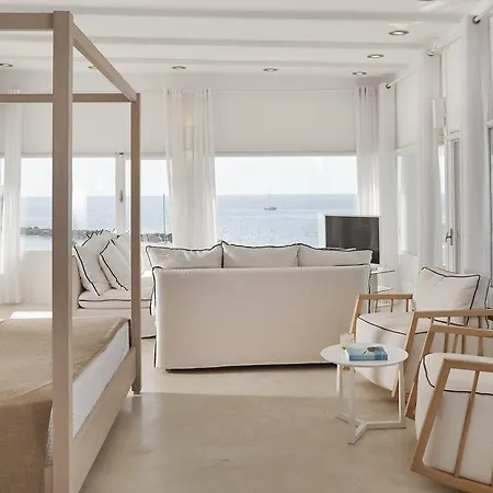 Notos Therme And By Mr And Mrs White מלון