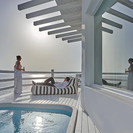 Notos Therme And By Mr And Mrs White ホテル ヴリハーダ