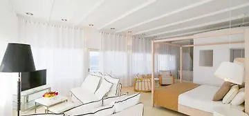 Notos Therme And By Mr And Mrs White ホテル ヴリハーダ