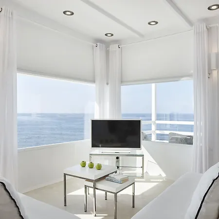 Notos Therme And Hotell Vlychada