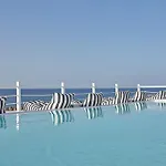 Notos Therme And 4*