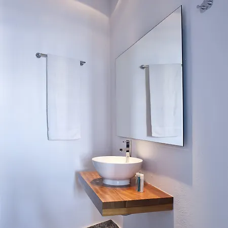 ノトス テルメ ＆ スパ ホテル ヴリハーダ